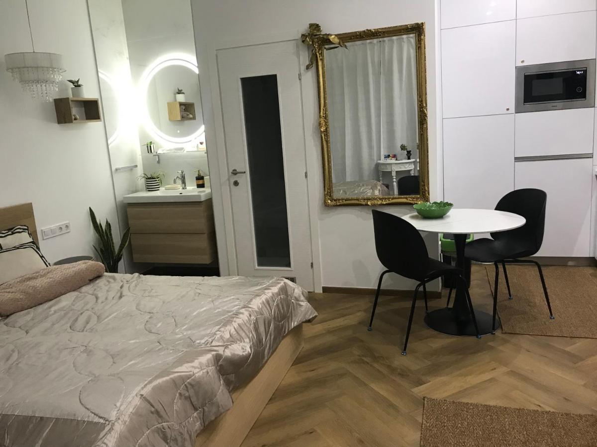 Greatforest Rosehill 2 Apartman -Bmw- Дебрецен Екстер'єр фото